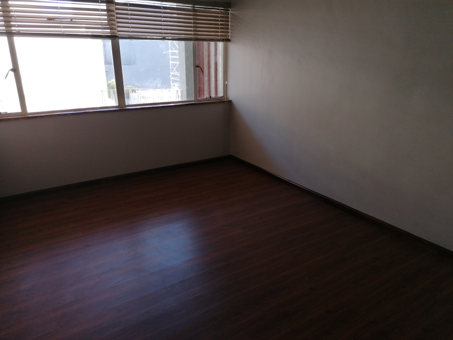 To Let 2 Bedroom Property for Rent in Claremont Upper Western Cape